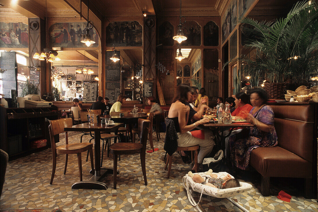 Café Charbon, Rue Oberkampf, Cafe in a former dance hall, 11e Arrondissement, Paris, France