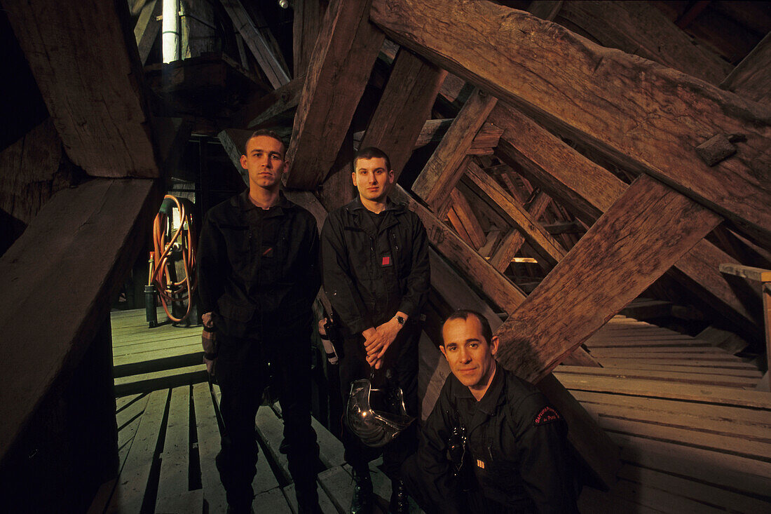 Firemen under the roof of the Hotel des Invalides, Military Museum, 17th century, 7e Arrondissement, Paris, France