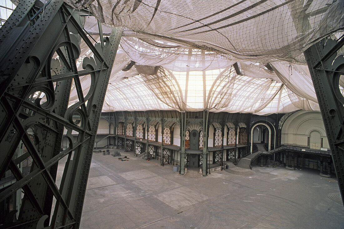 Grand Palais, built for the World Exhibition in 1900, the net under the roof is to prevent falling parts during the 12 years renovation period, PAris, France