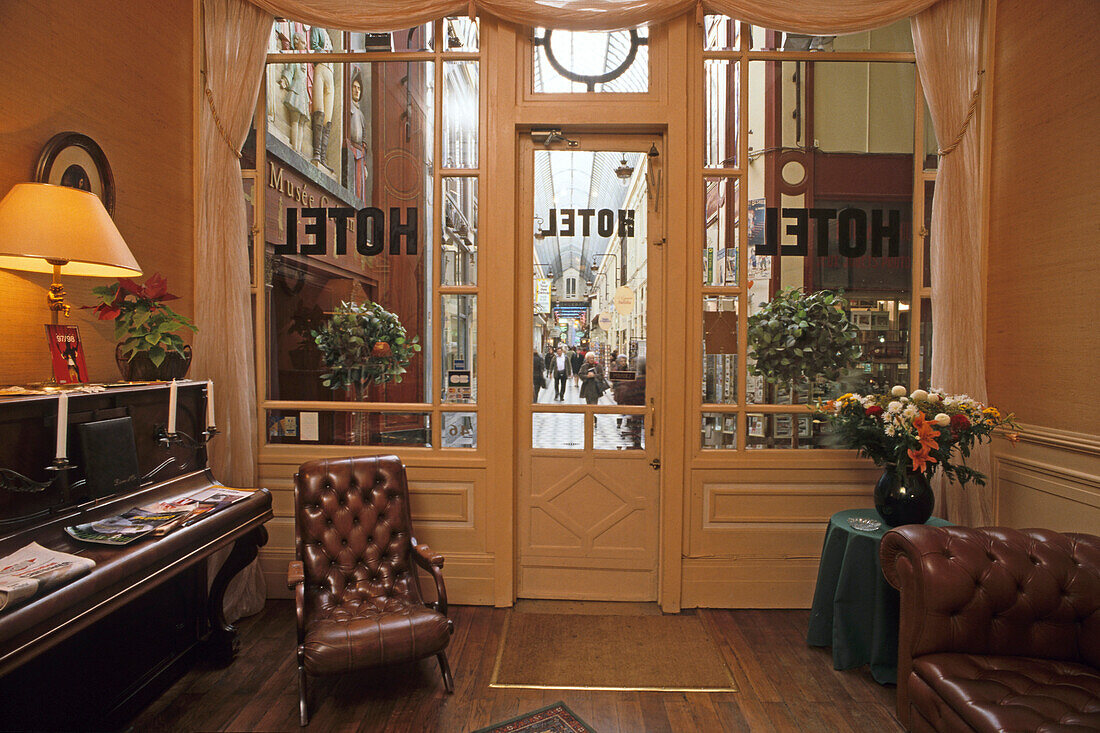 Rezeption des Hotel Chopin, Passage Jouffroy, 9. Arrondissement, Paris, Frankreich, Europa