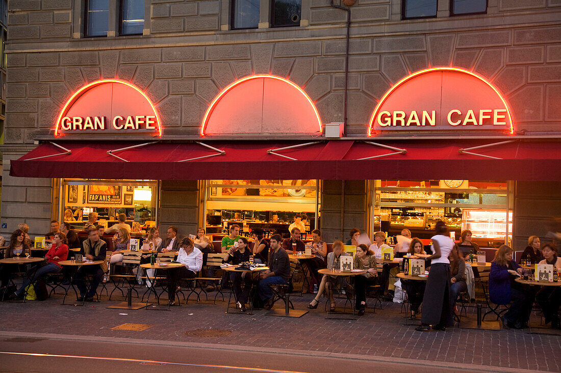 Switzerland, Zurich, street cafe, Gran Cafe, Limmatquai, people, evening