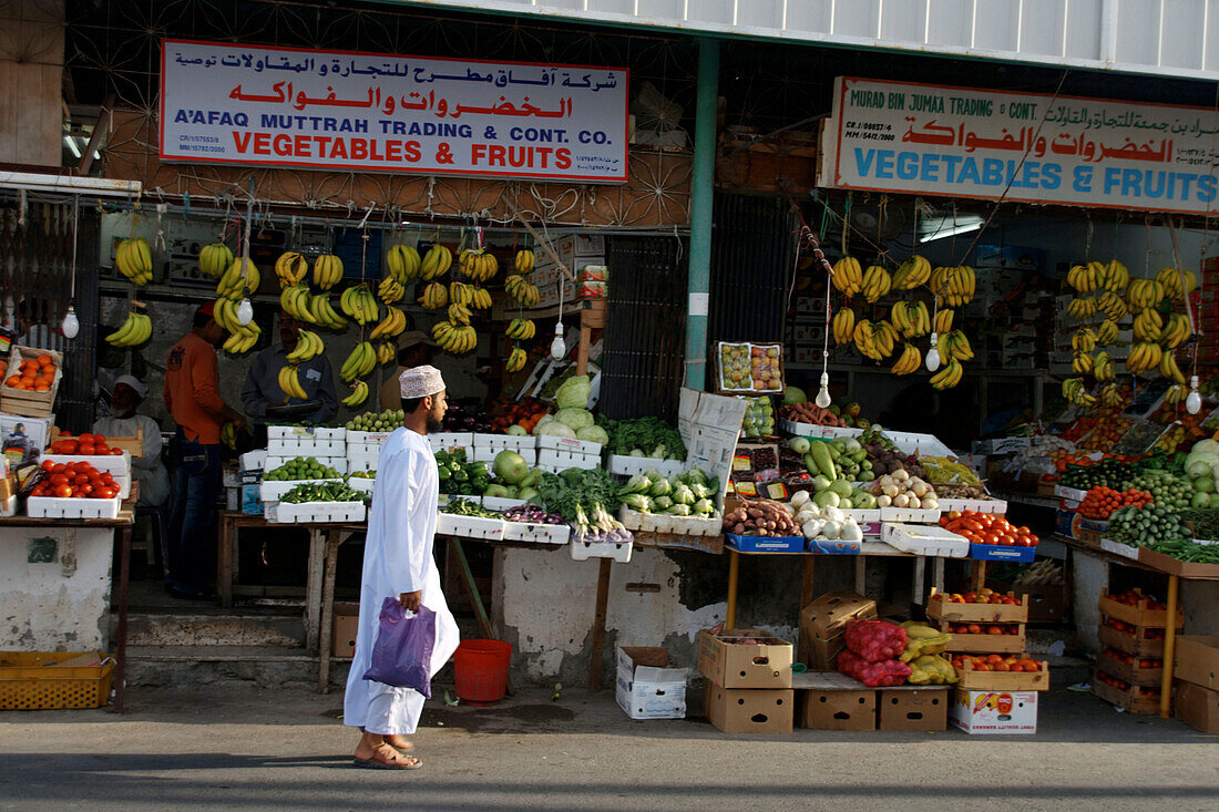 Oman Muscat Food Shop Moslem man