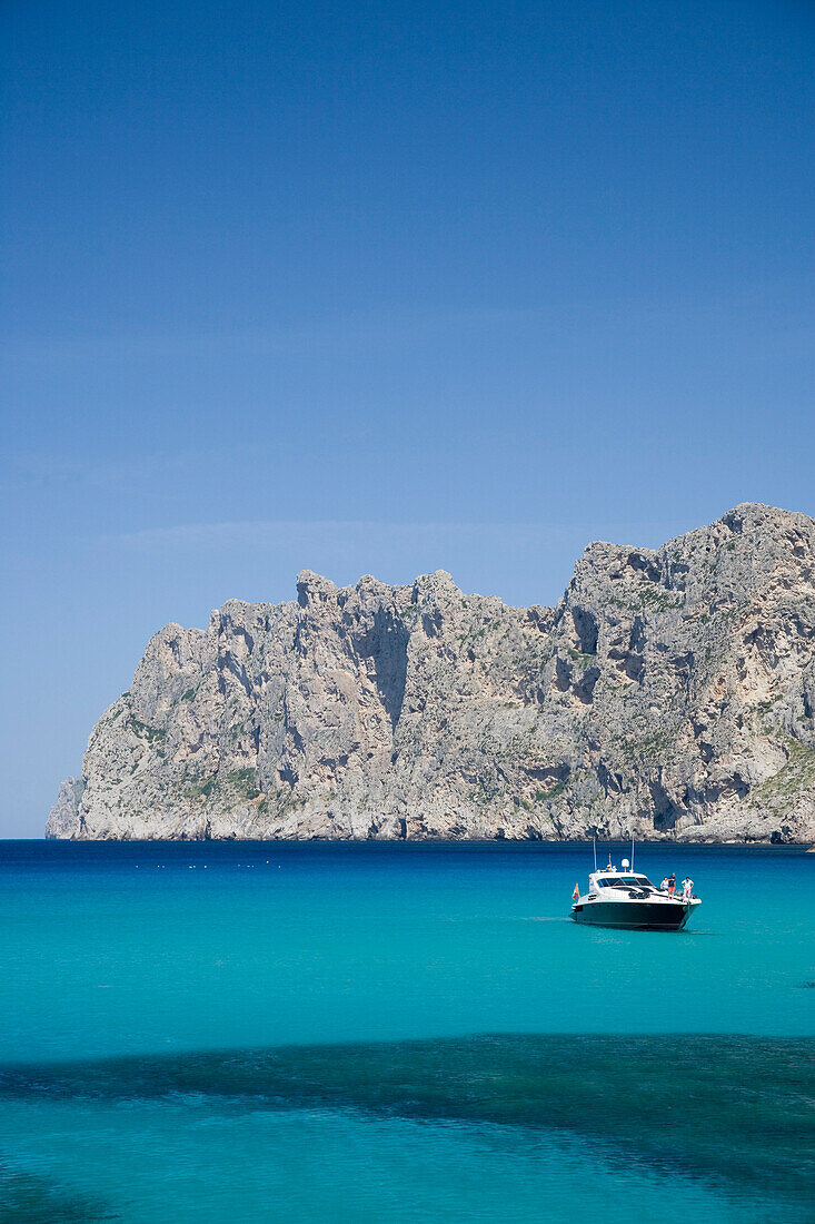 Luxury Yacht in Cala Sant Vicenc Bay, Cala Sant Vicenc, Mallorca, Balearic Islands, Spain