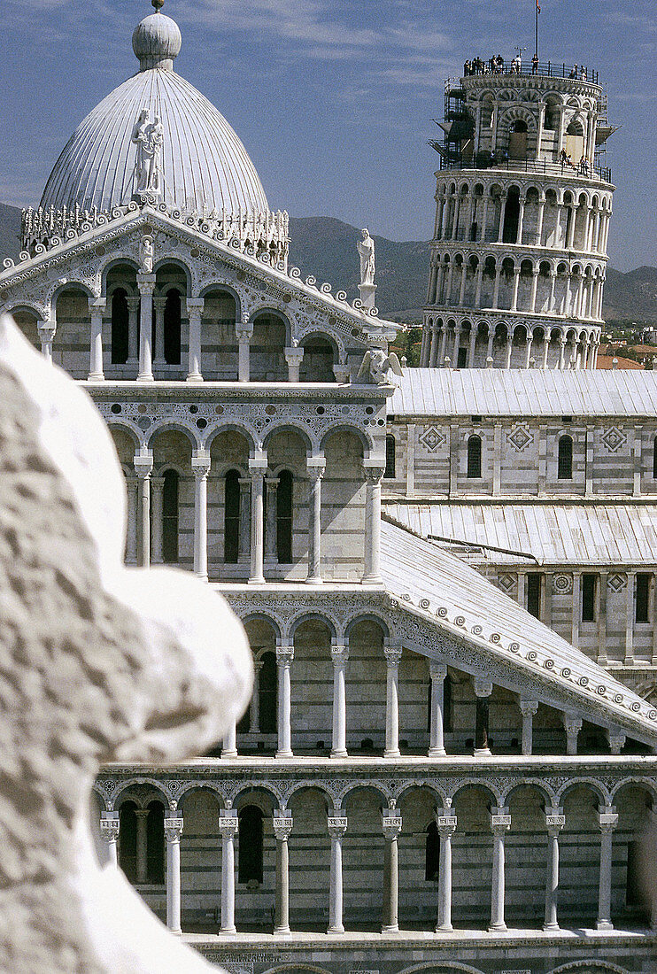Duomo and leaning tower. Pisa. Tuscany, Italy