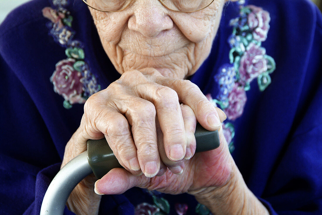 The ageing hands of a senior female