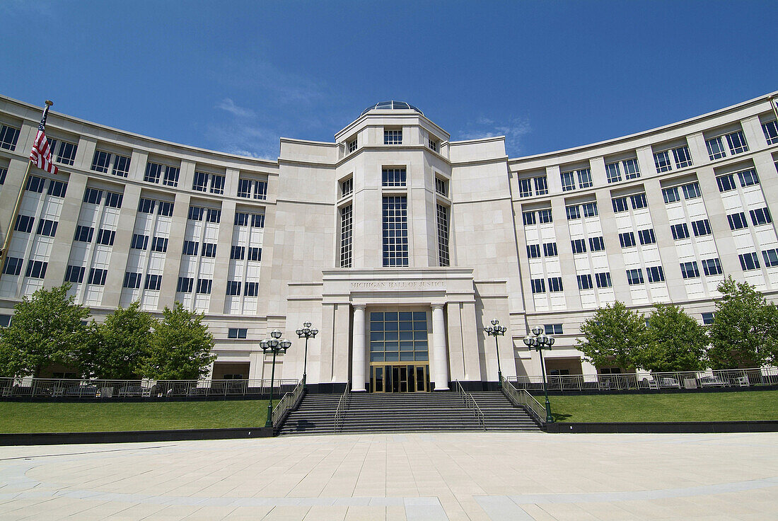 Supreme Court building, Lansing. Michigan, USA
