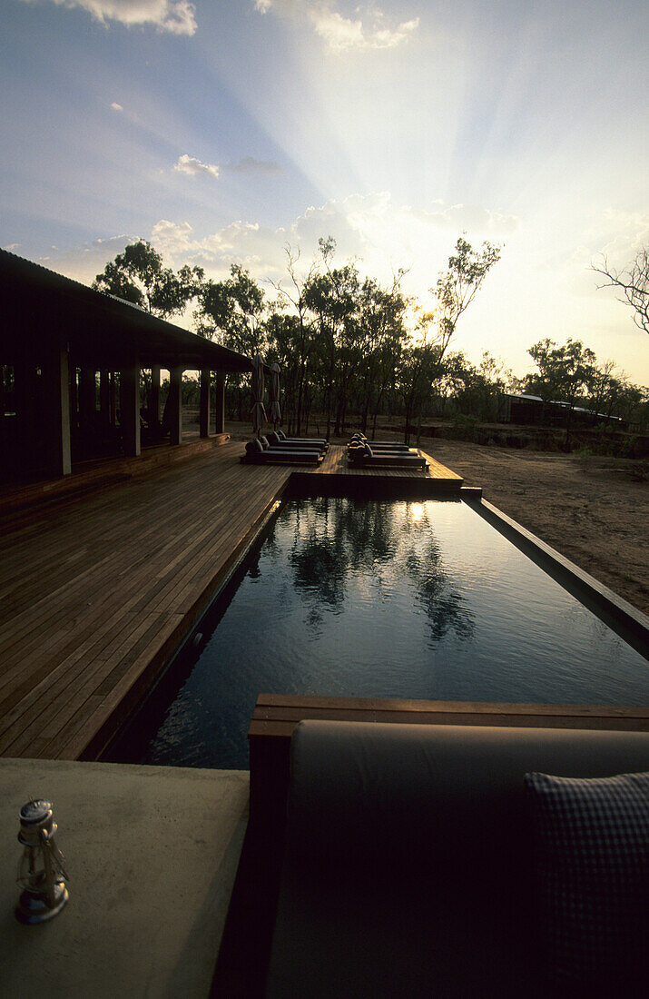 Morgenstimmung auf der luxuriösen Wrotham Park Lodge auf der Cape York Halbinsel in Queensland, Australien