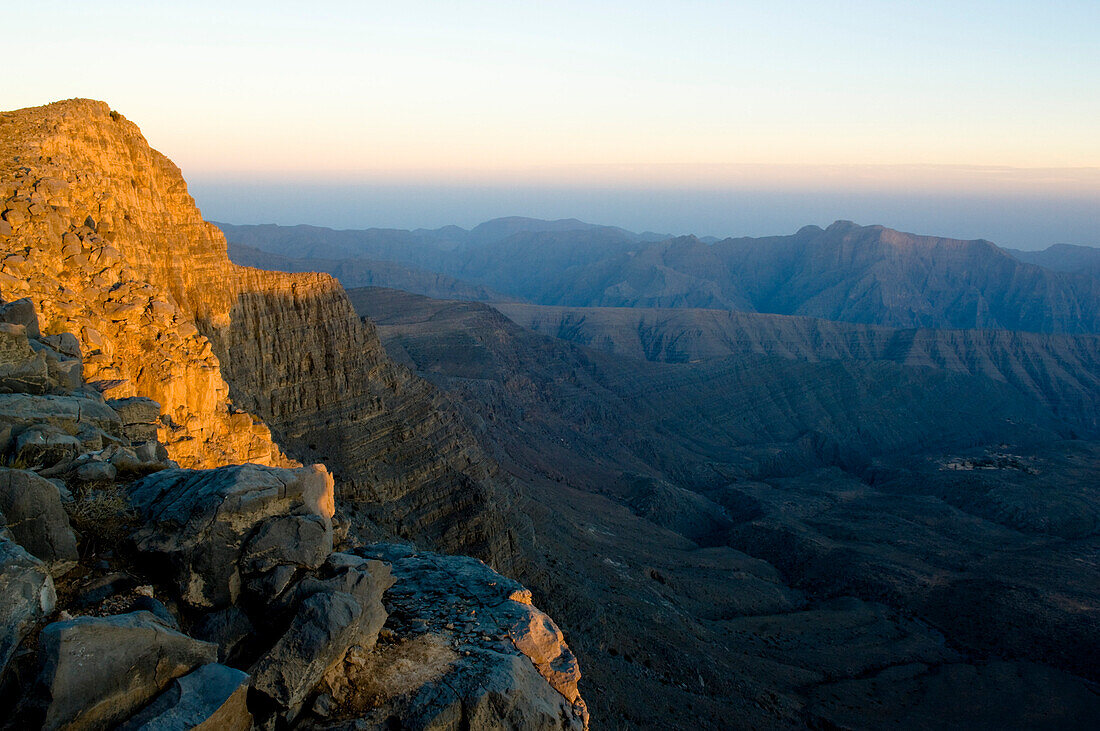 Sonnenuntergang am Sayh Plateau, Berglandschaft, Hajjar Gebirge, Kashab, Khasab, Musandam, Oman