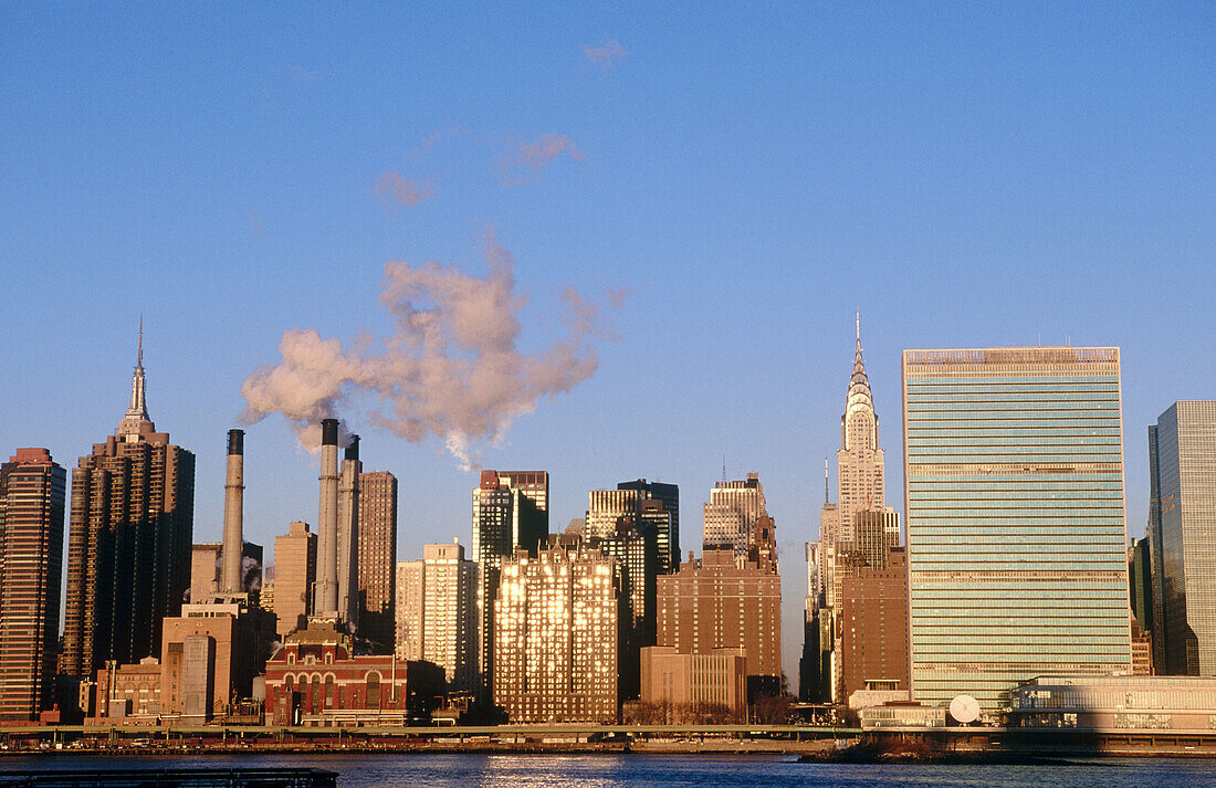 Midtown Manhattan skyline. New York City, USA