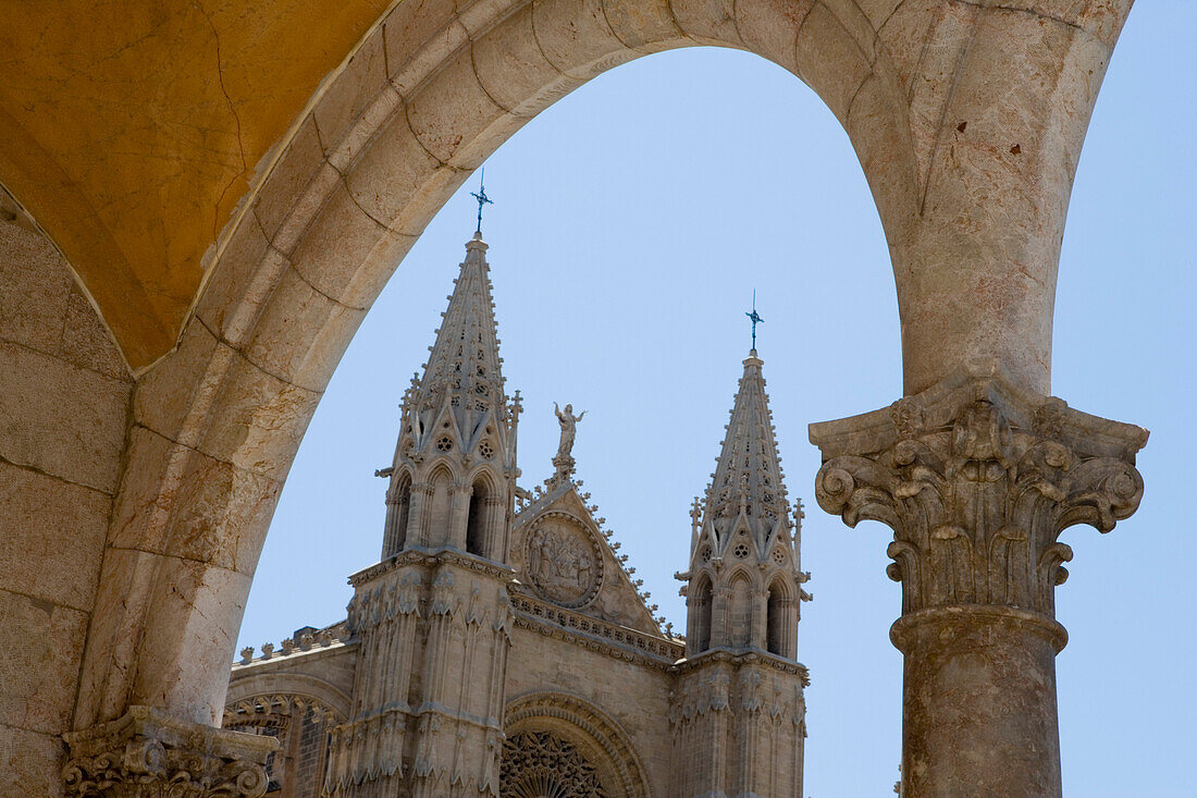 Kathedrale La Seu, Blick vom Museum Palau March, Palma, Mallorca, Balearen, Spanien, Europa