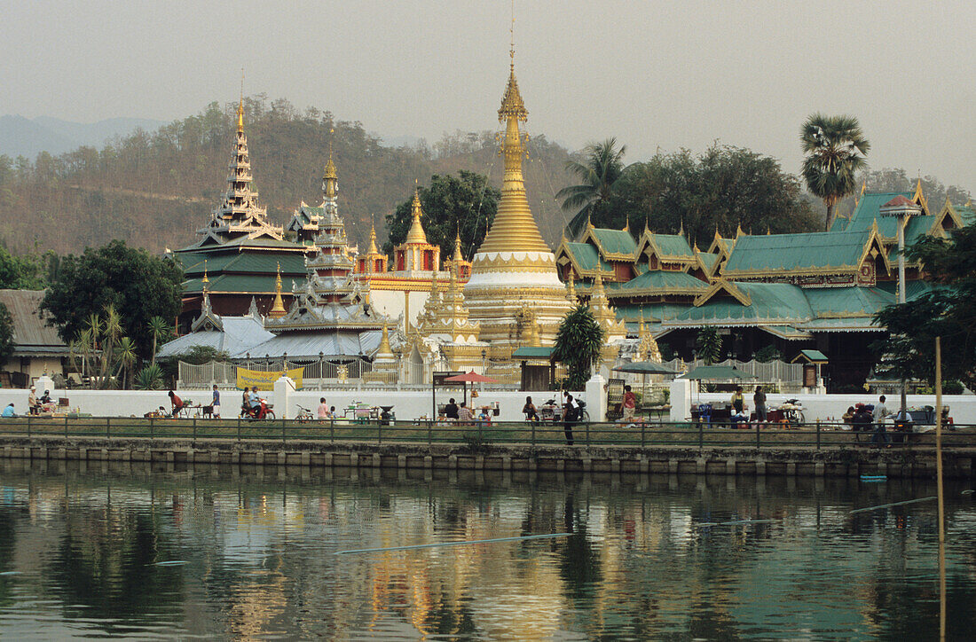 Wat Chong Klang and Kham temple, Mae Hong Son, North Thailand, Thailand