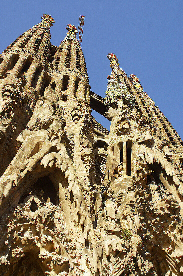 Bell towers of the Sagrada Familia, Church of the Holy Family (Gaudí, 1883-...). Barcelona. Spain