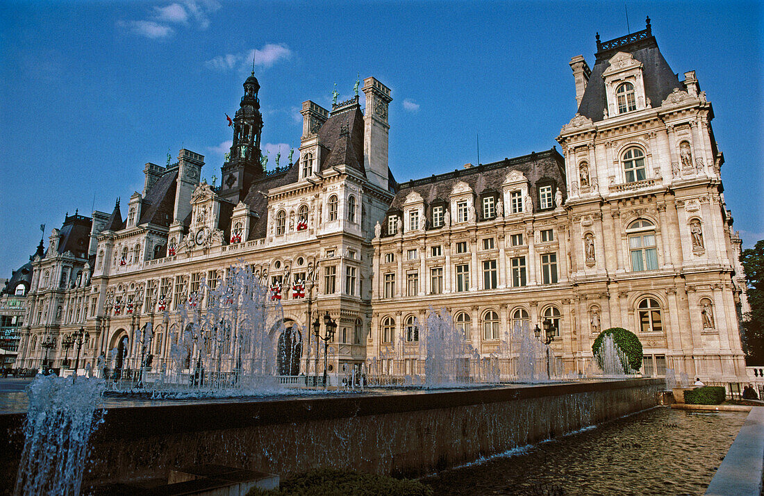 Hôtel de Ville (City Hall). Paris, France