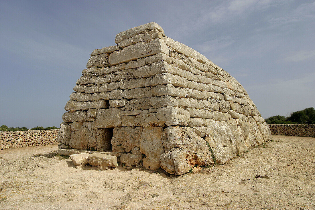 Naveta des Tudons, funerary temple (2.000 b.c.). Menorca. Spain