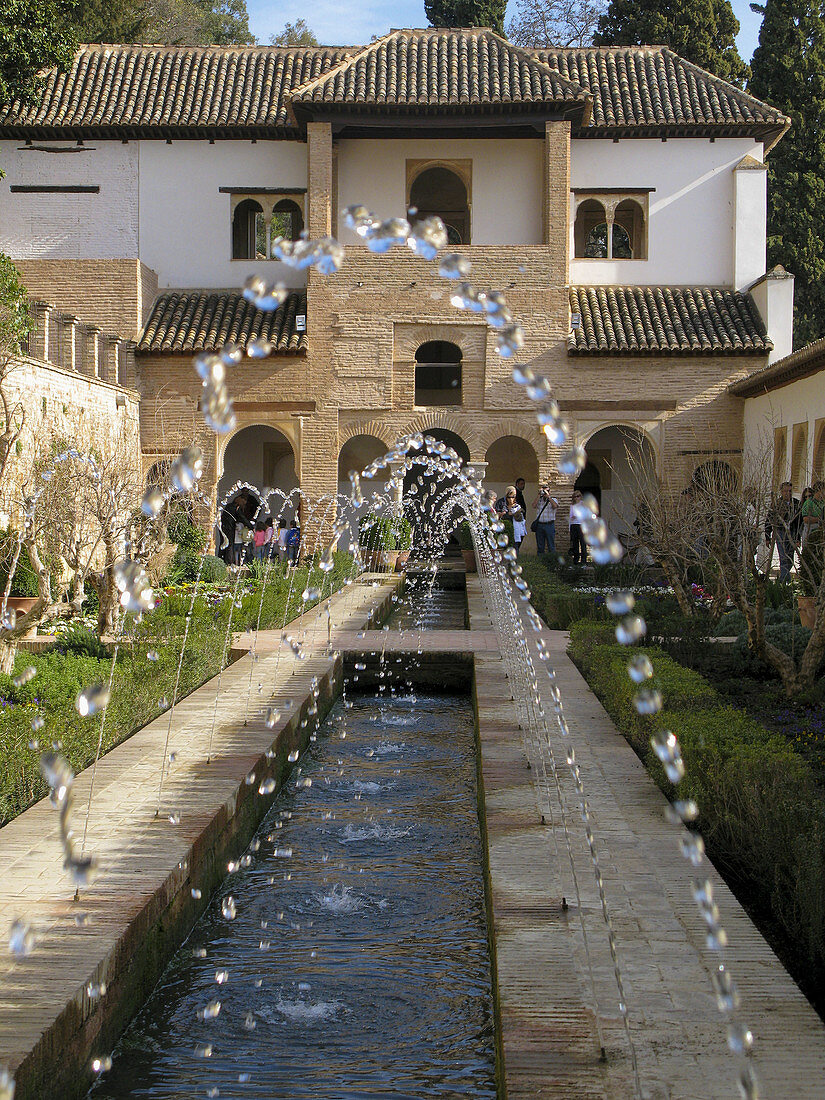 Generalife palace and gardens, Alhambra. Granada. Andalusia. Spain