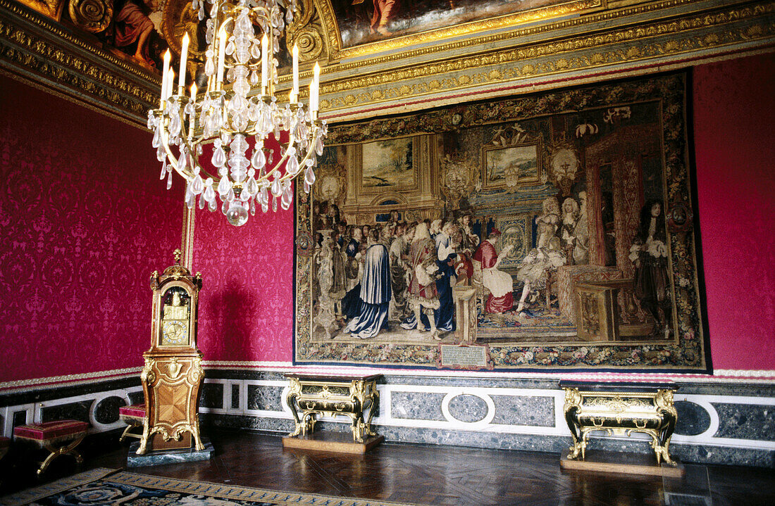 Chandelier and artworks. Royal Apartments. Palace of Versailles. Versailles. France