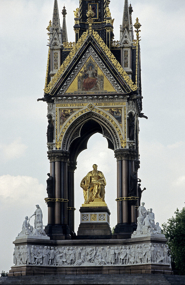 Prince Albert Memorial. Kensington Gardens, London. England