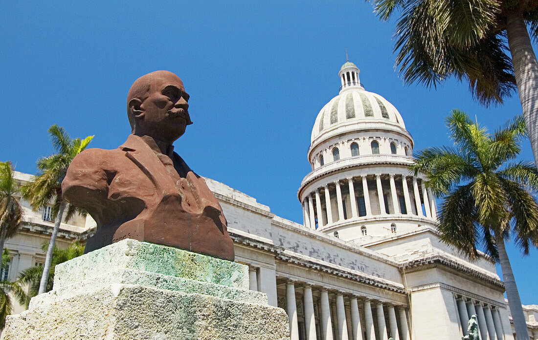 Bust in front of the Capitolio Nacional. Havana, Cuba