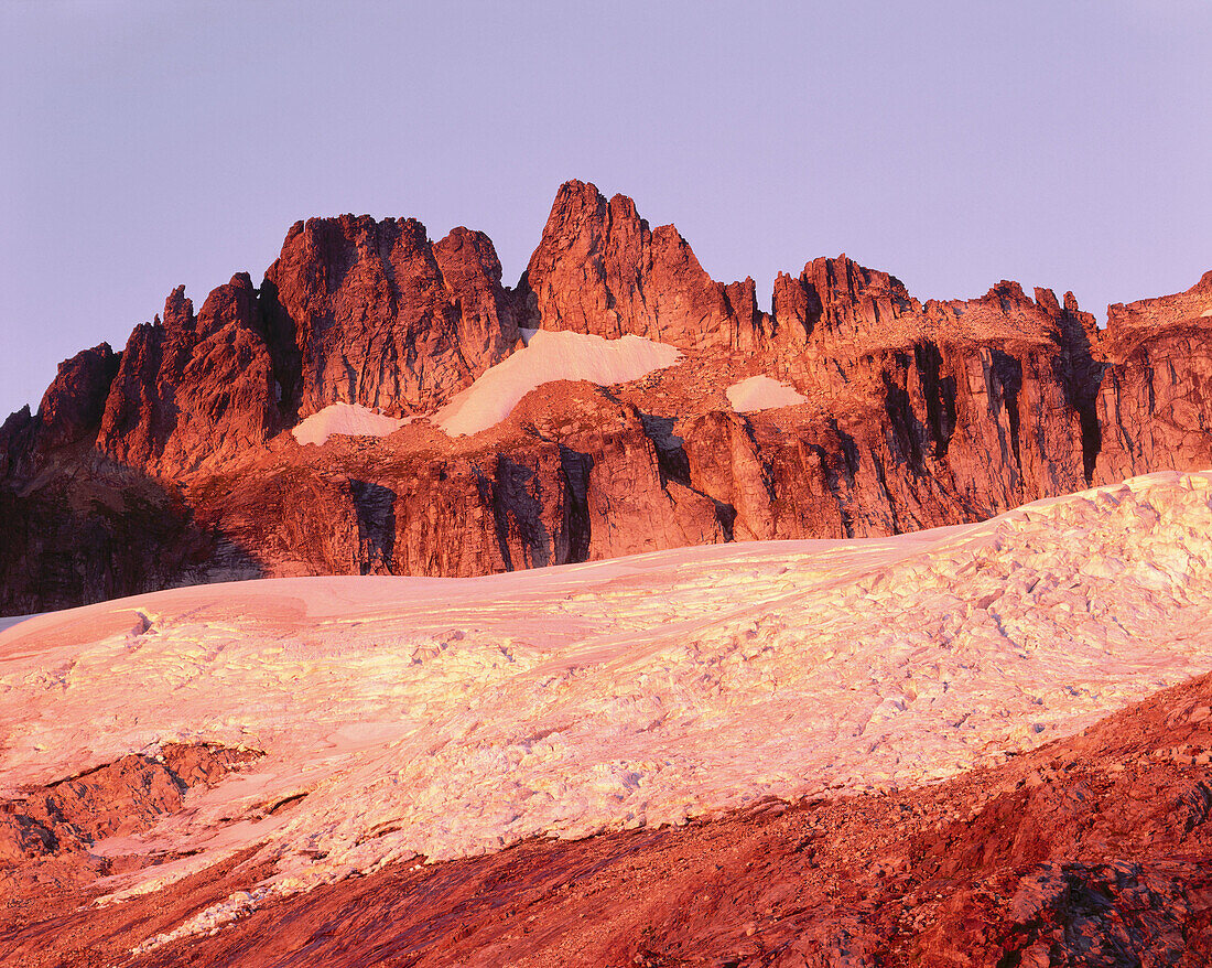 Boston Peak at sunset. North Cascades National Park. Washington. USA.