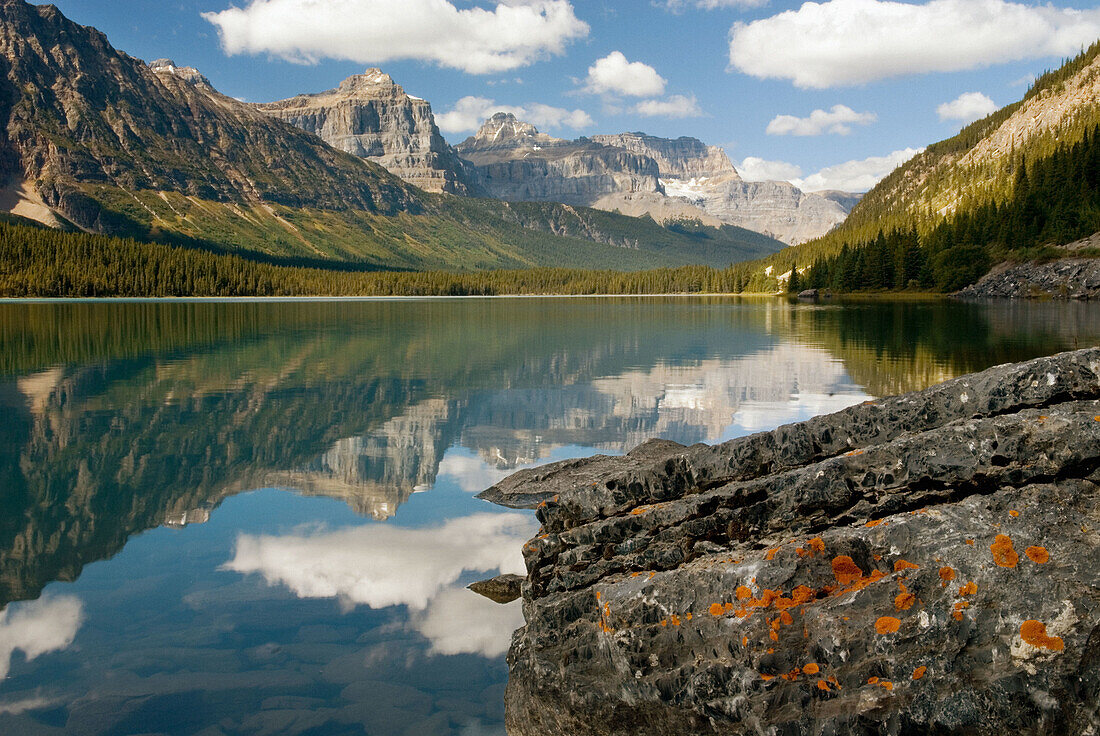 Waterfowl Lake, Banff National Park. Alberta. Canada.