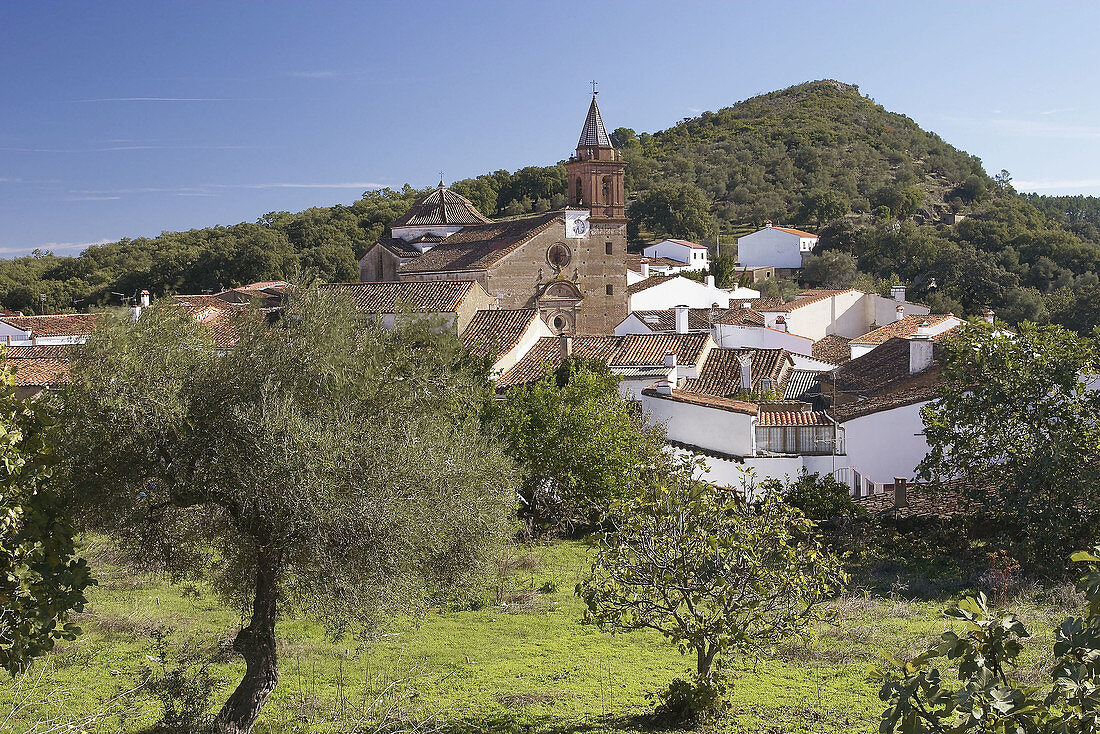 Santa Ana la Real (Huelva). Parroquial church of neoclassical style dating from the XVIIIth Century. Sierra de Aracena y Picos de Aroche Natural Park. Huelva province, Spain