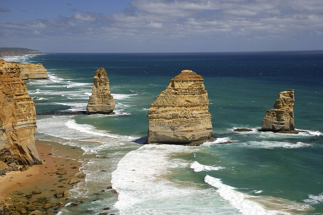 Twelve Apostles. Port Campbell National Park. Australia