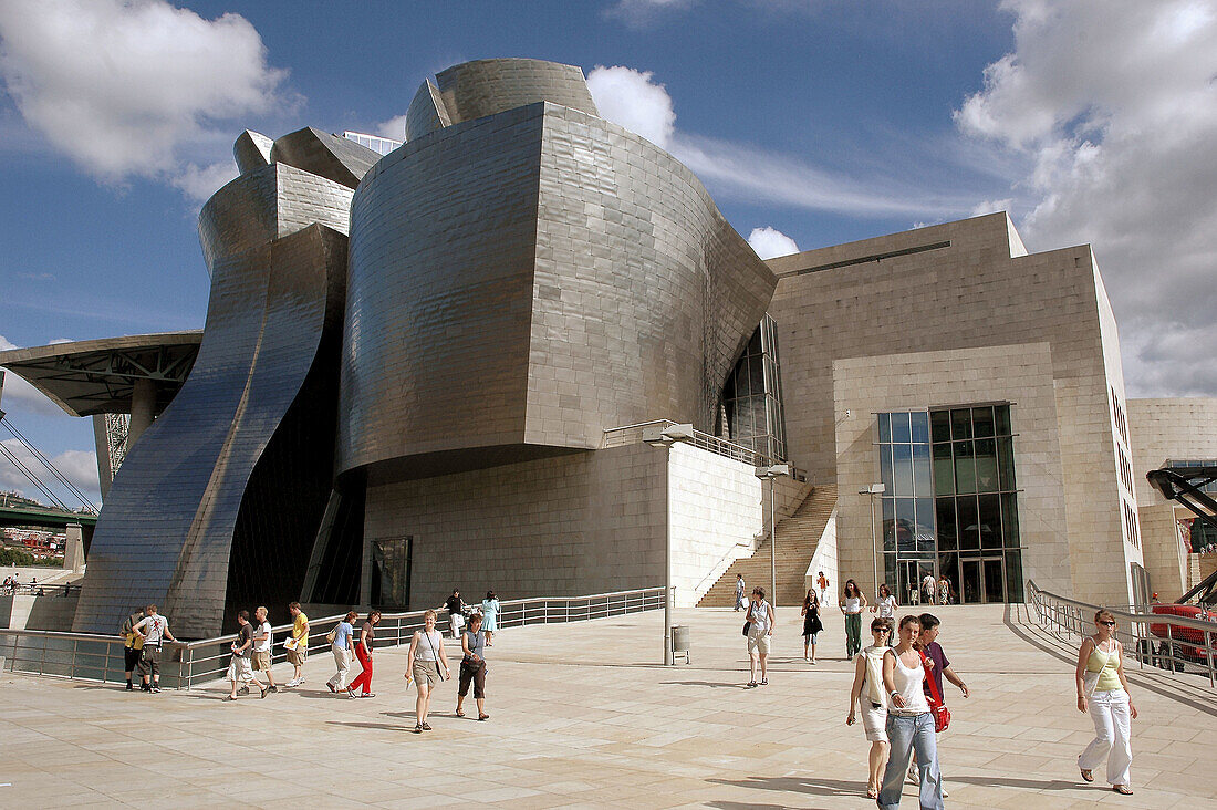 Guggenheim Museum. Bilbao. Bizkaia. Euskadi. Spain.