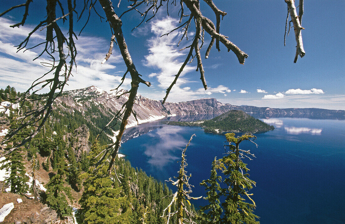 Wizard Island. Crater Lake National Park. Oregon. USA