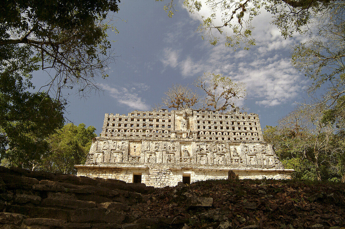 Yaxchilán archaeological site. Usumacinta river. Lacandon Forest. Chiapas. Mexico.