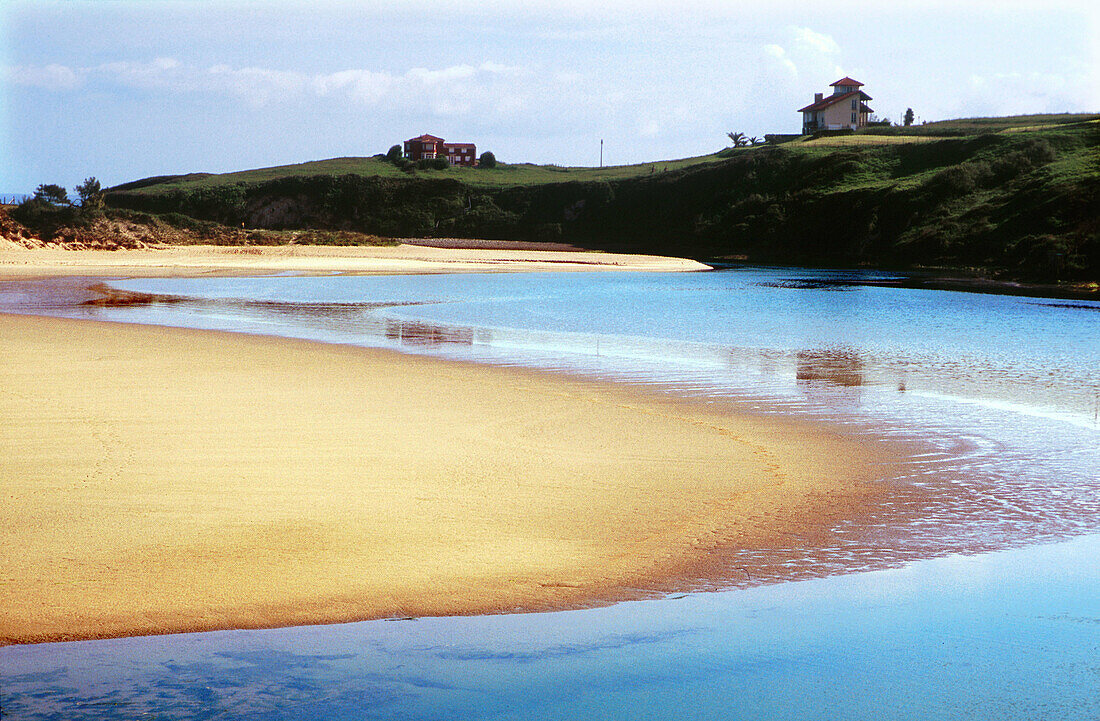 Ria de la Rabia, Comillas. Cantabria. Spain.