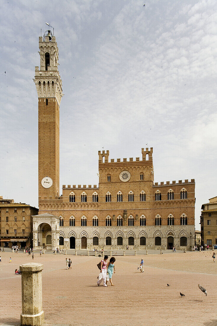 Piazza del Campo, Siena. Tuscany, Italy