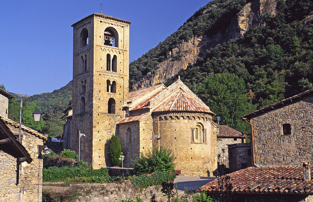 Romanesque church of Sant Cristòfol (s. XII), Beget. La Garrotxa Natural Park, Girona province, Catalonia, Spain