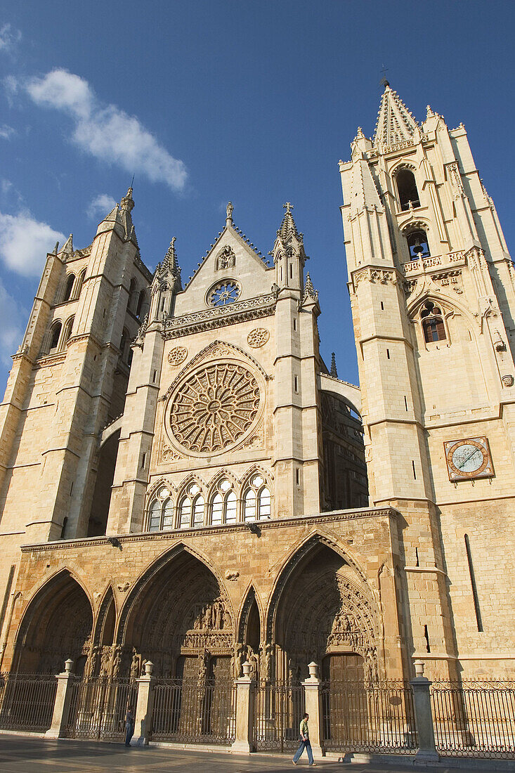 Gothic cathedral (13th century), León. Castilla-León, Spain