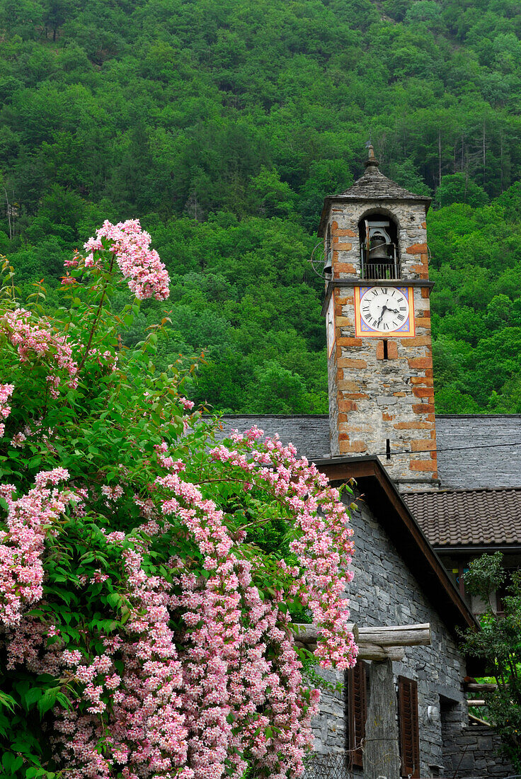 Kirchturm, Gordevio, Maggiatal, Tessin, Schweiz