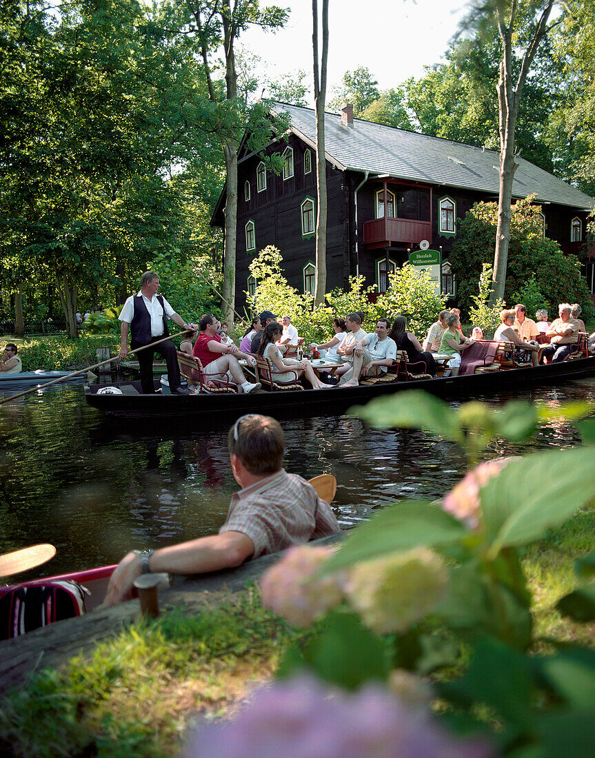 Boat trip, Spreewald, Lehde, Brandenburg state, Germany