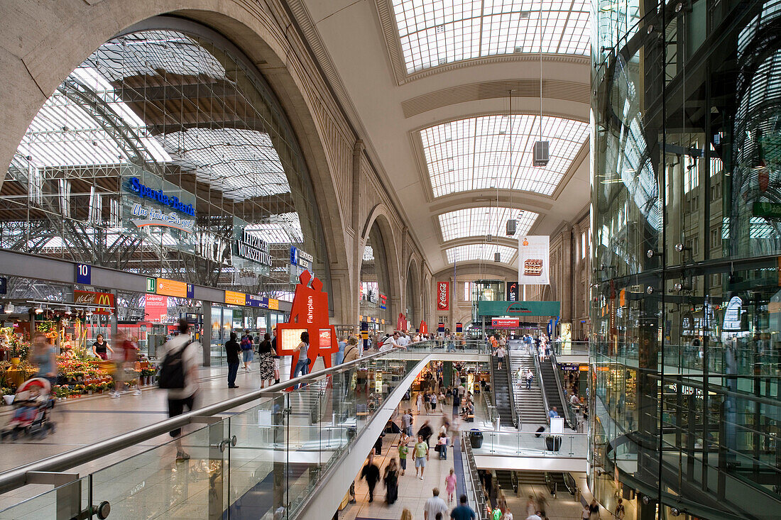 Im Hauptbahnhof, Leipzig, Sachsen, Deutschland