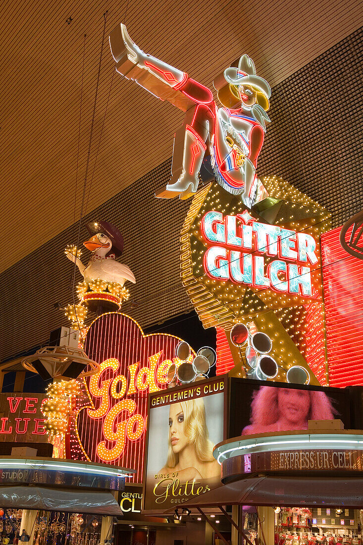 The Freemont Street Experience in Downtown Las Vegas, Glitter Gulch, Las Vegas, Nevada, Vereinigte Staaten von Amerika