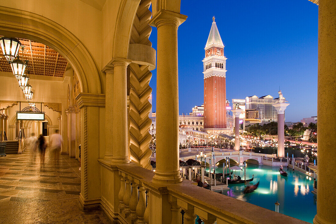 Night shot of the Venetian Resort Hotel and Casino in Las Vegas, Nevada, USA