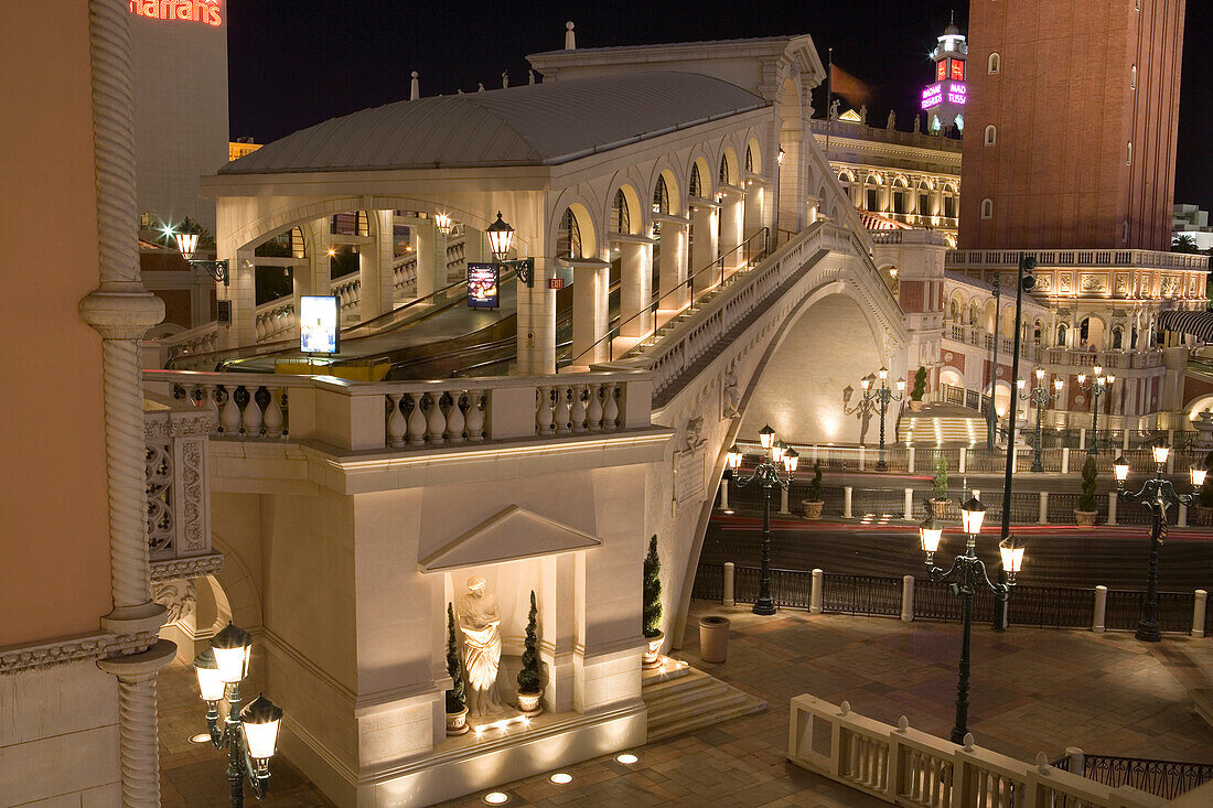 Night shot of the Venetian Resort Hotel and Casino in Las Vegas, Nevada, USA