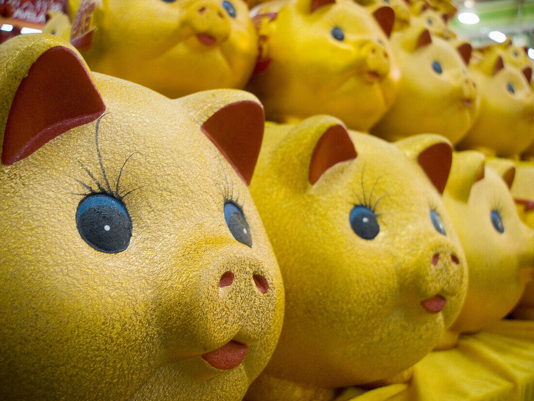 Piggy banks for sale in a Chinese supermarket