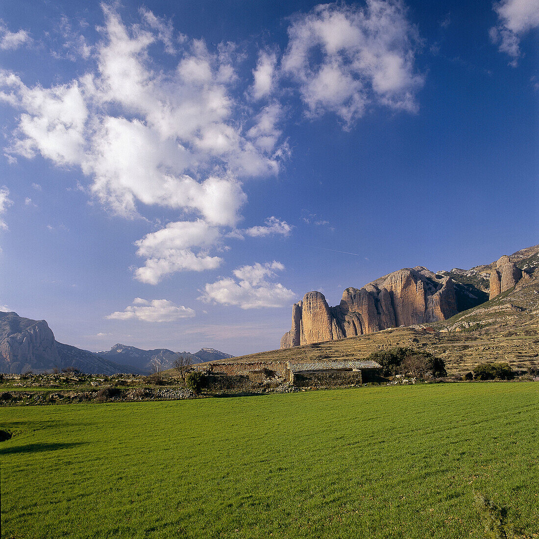 Mallos de Riglos. Huesca province. Aragon. Spain.