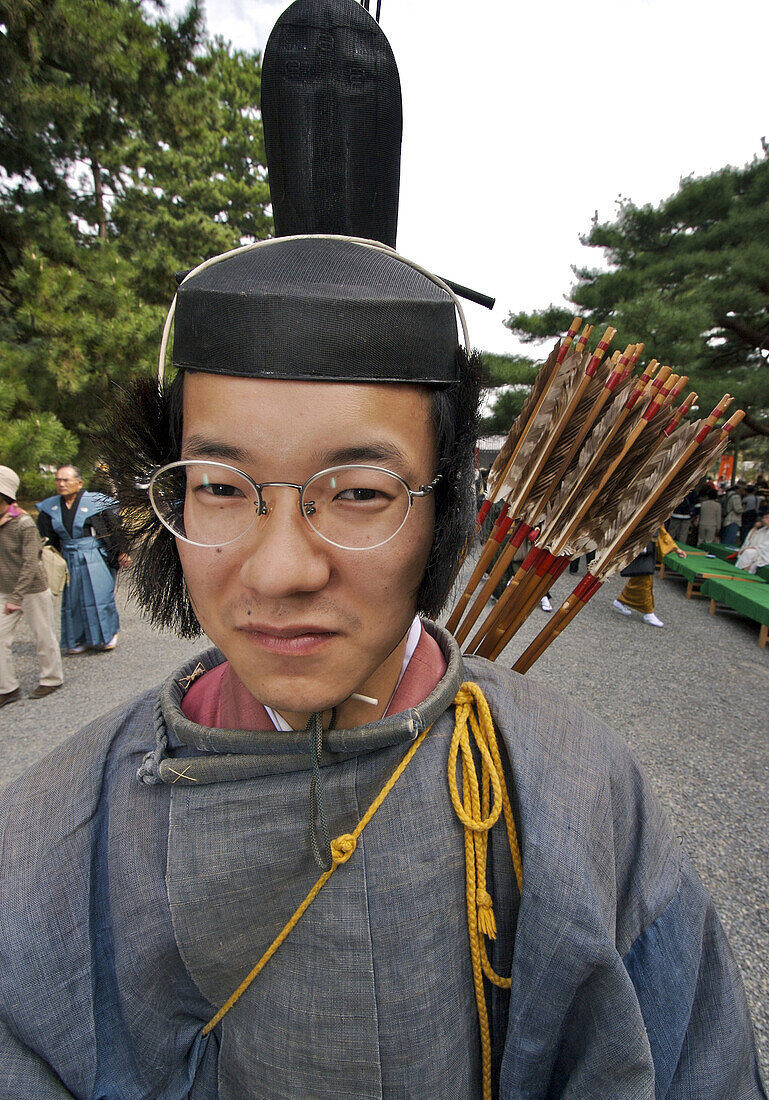 Kyoto Jidai Matsuri 06 (The Festival of the Ages). A participant dressed as an archer.