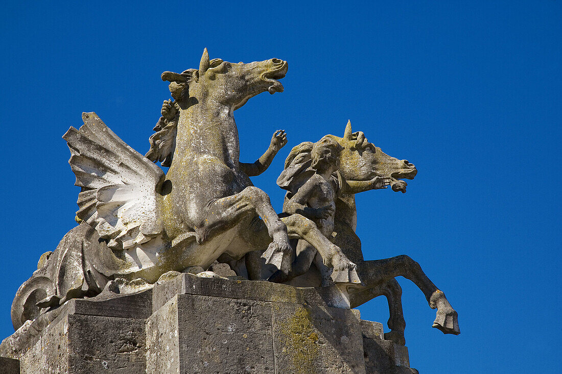 Statues of horses in the gardens of Château de Vaux-le-Vicomte. Seine-et-Marne, Île-de-France, France