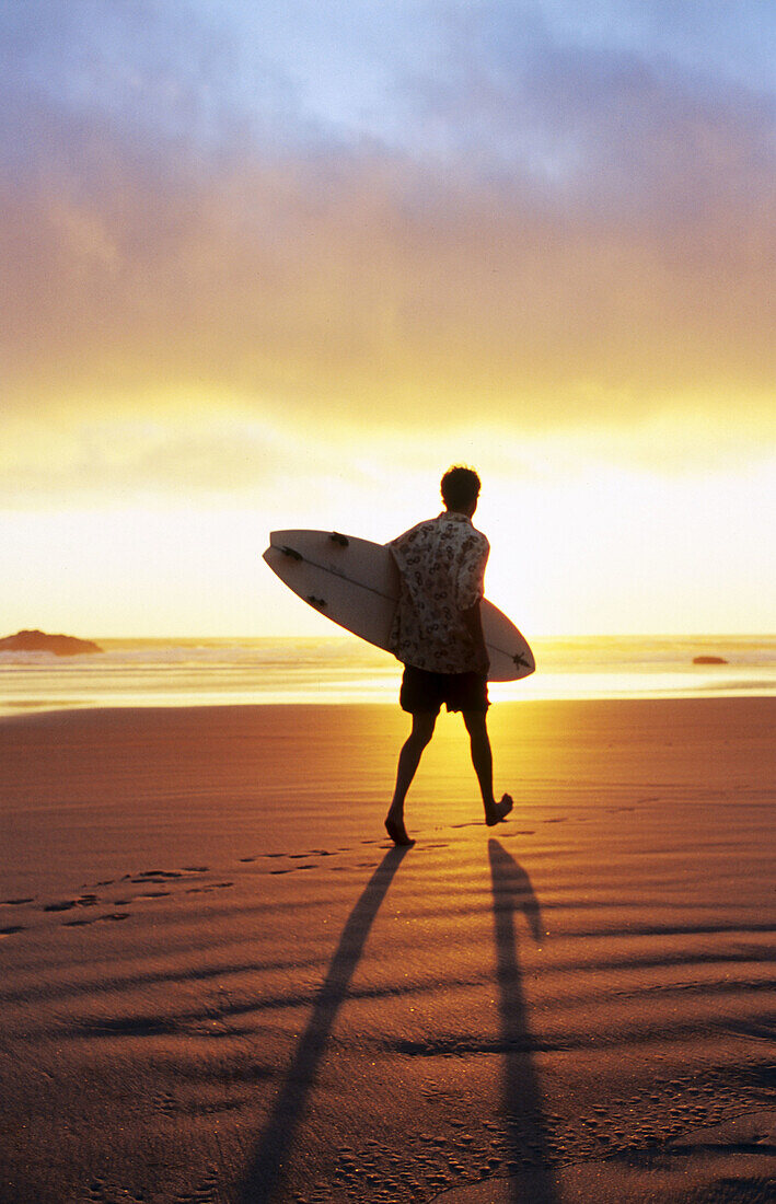 Surfer. Oregon. USA.