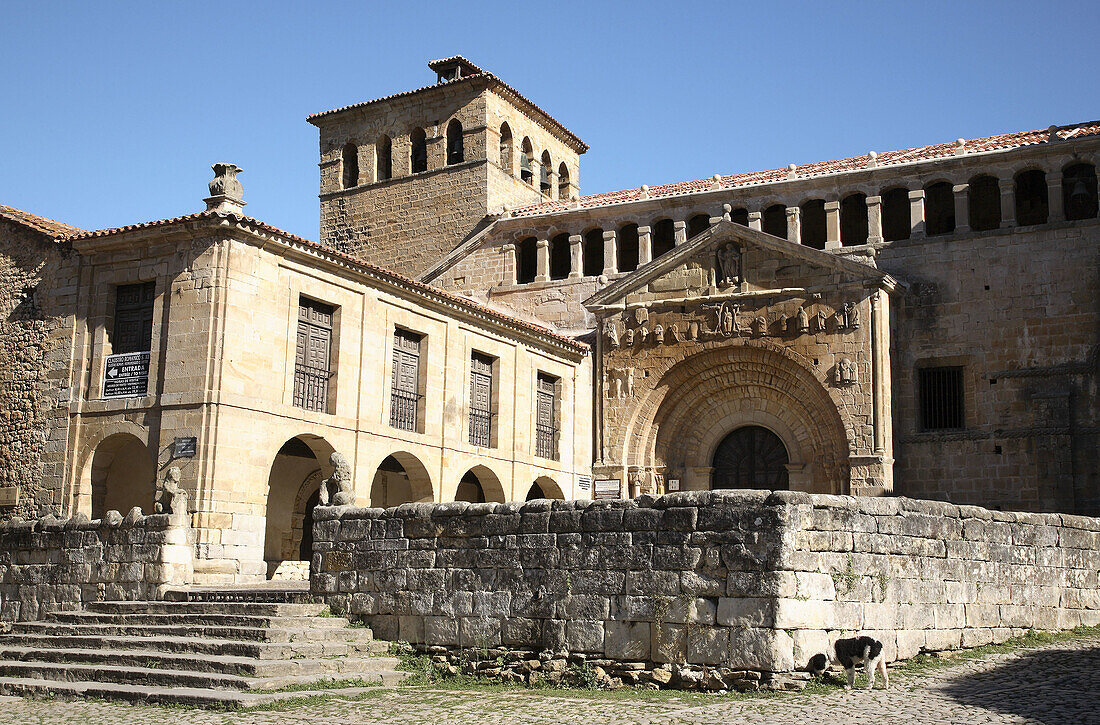 Santa Juliana Romanesque collegiate church. Santillana del Mar. Cantabria, Spai