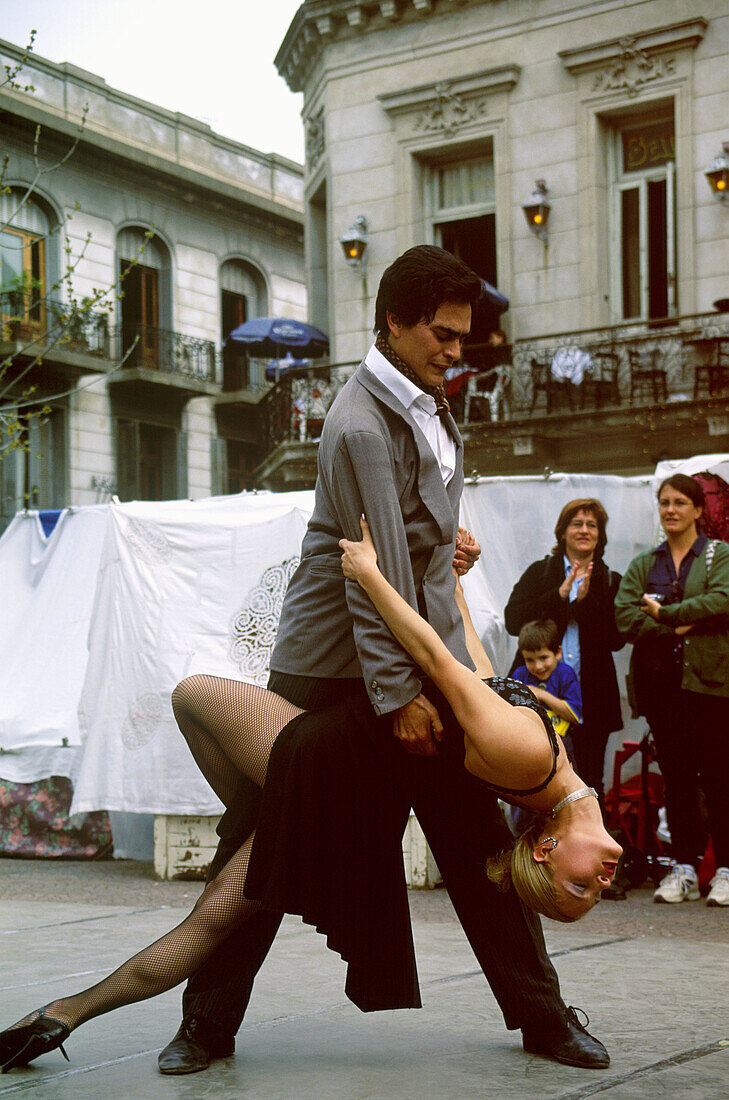 Tango dancers, Buenos Aires, Argentina
