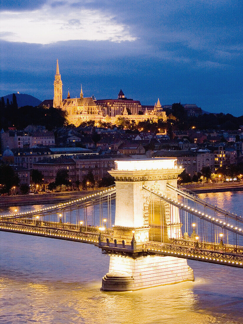 Hungary, Budapest, Chains Bridge on the Danube River with Buda Castle in the background