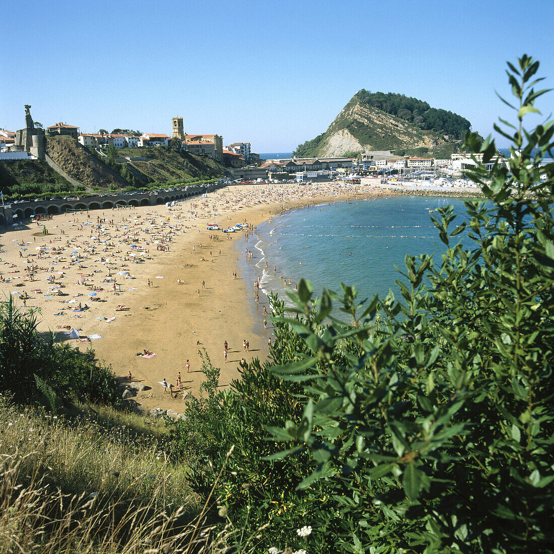 Getaria and Monte de San Antón in background. Guipúzcoa, Euskadi, Spain