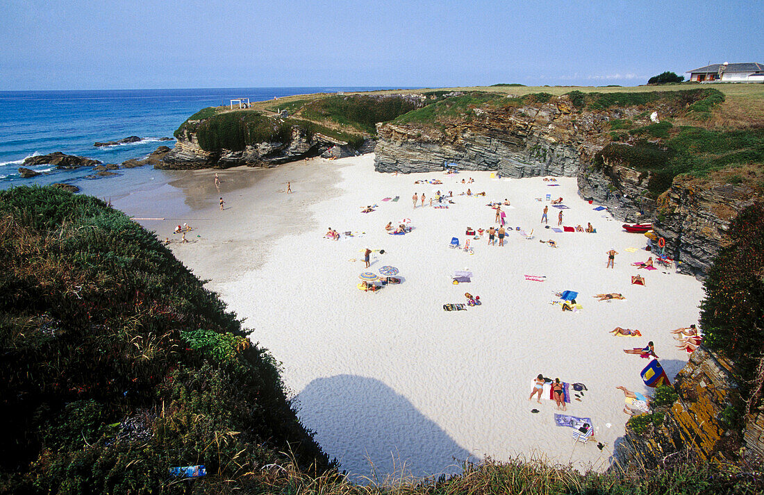 Strand Castro, Ribadeo. Provinz Lugo, Galicien, Spanien