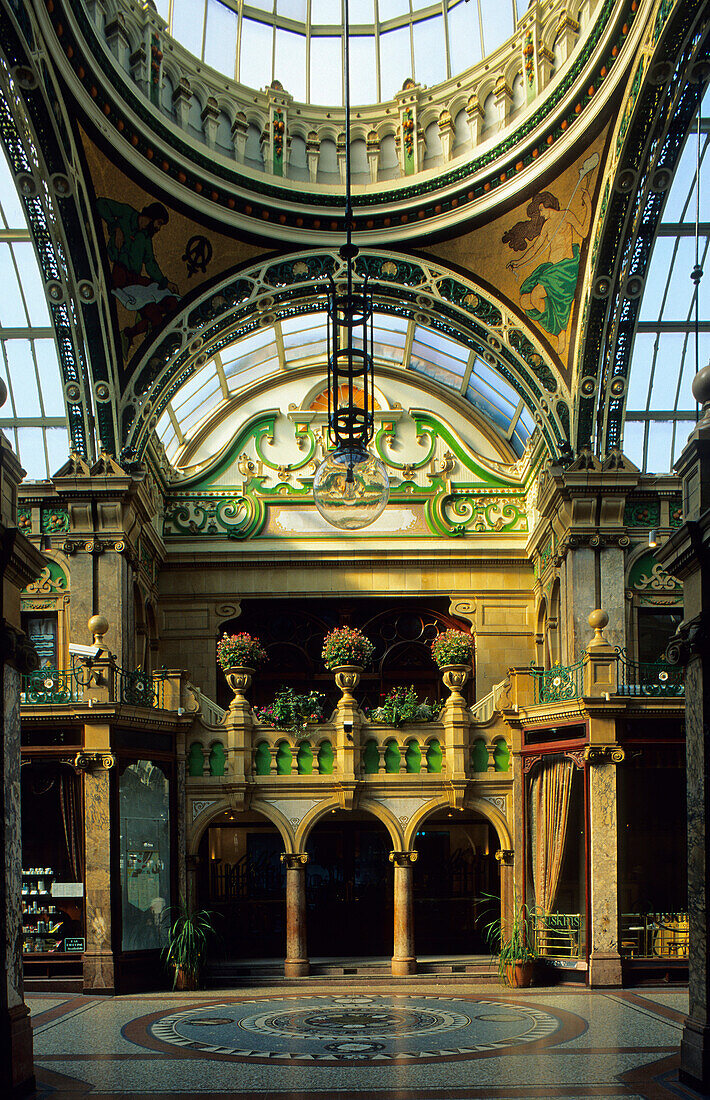 Europe, Great Britain, England, West Yorkshire, Leeds, Country Arcade